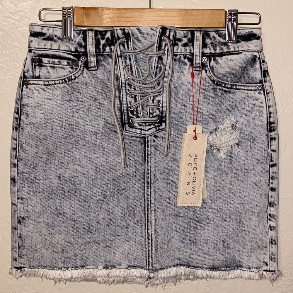 Alice + Olivia acid wash denim tie-up skirt in size 24 NWT